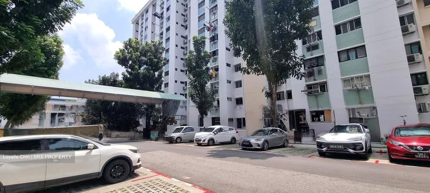 Woodlands Street 32 (D25), Shop House #627491911